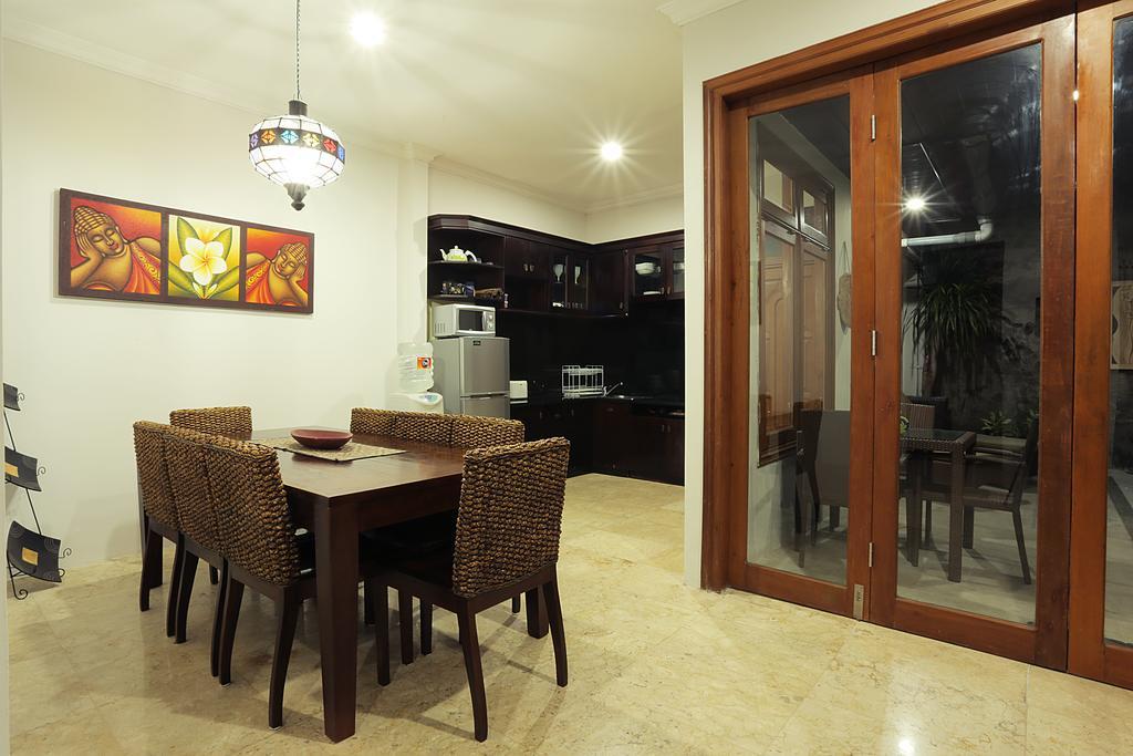 كوتا Bali Holiday Villas Kuta الغرفة الصورة